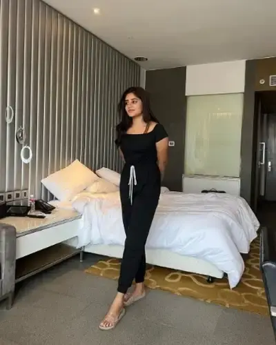 Call Girls Shyampur Cash On Delivery